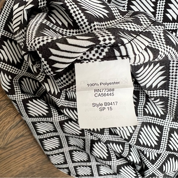 J. Crew Factory Print Sleeveless Top - Picture 2 of 10